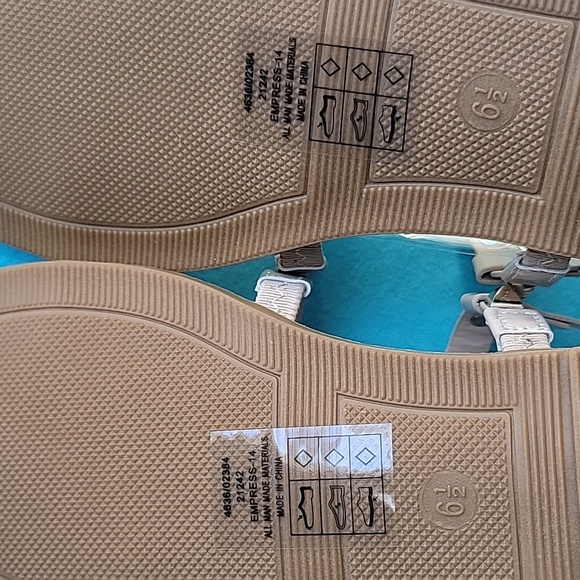 🆕️ Pierre Dumas "Empress-24" Nude Sandals Size 6.5 - Picture 4 of 5